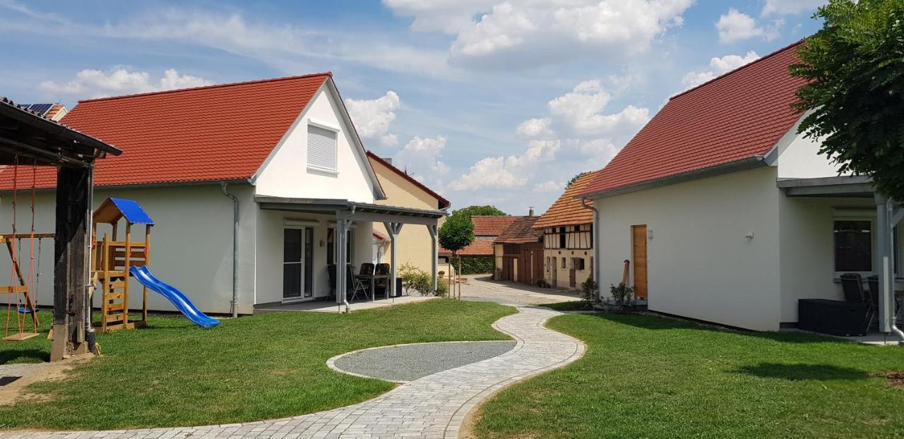 Weigenheim Ferienhaeuser May מראה חיצוני תמונה