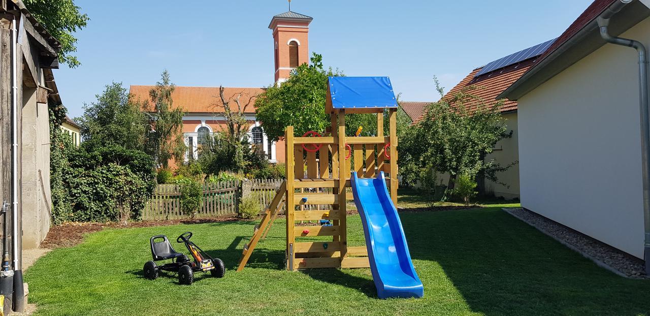 Weigenheim Ferienhaeuser May מראה חיצוני תמונה